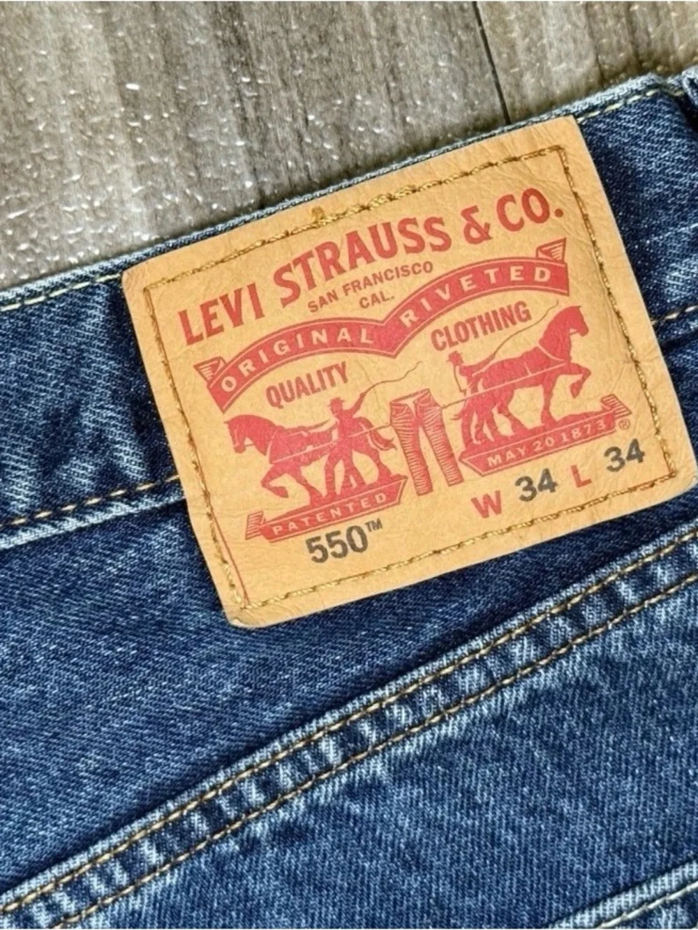 Levi's 550 Men's Relaxed Fit Jeans - Blue 34 X 34 Excellent Condition